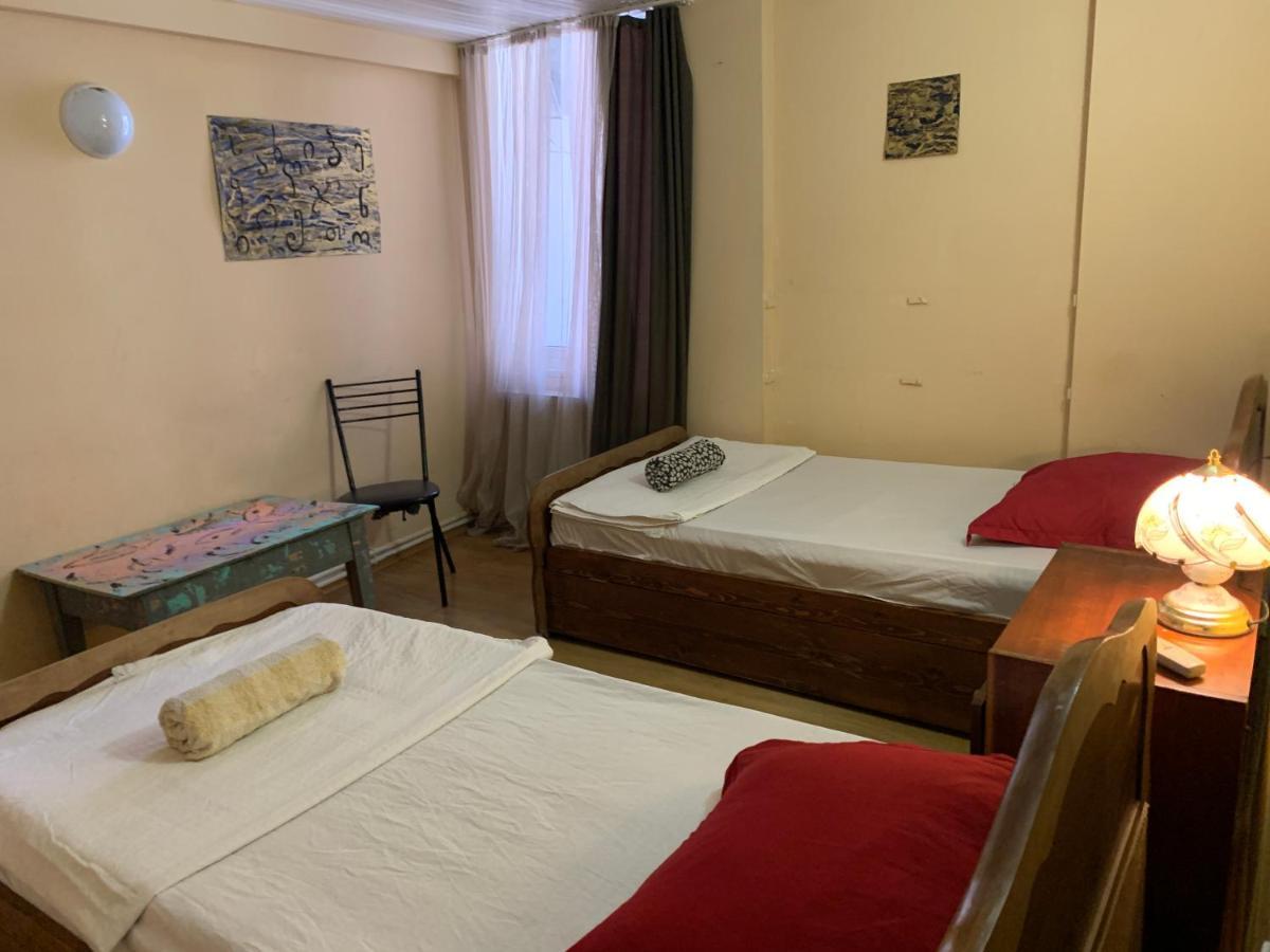 Home Stay Georgia Тбилиси Екстериор снимка