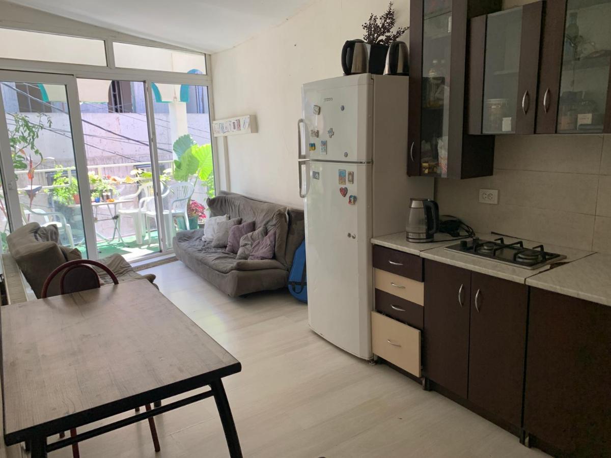 Home Stay Georgia Тбилиси Екстериор снимка