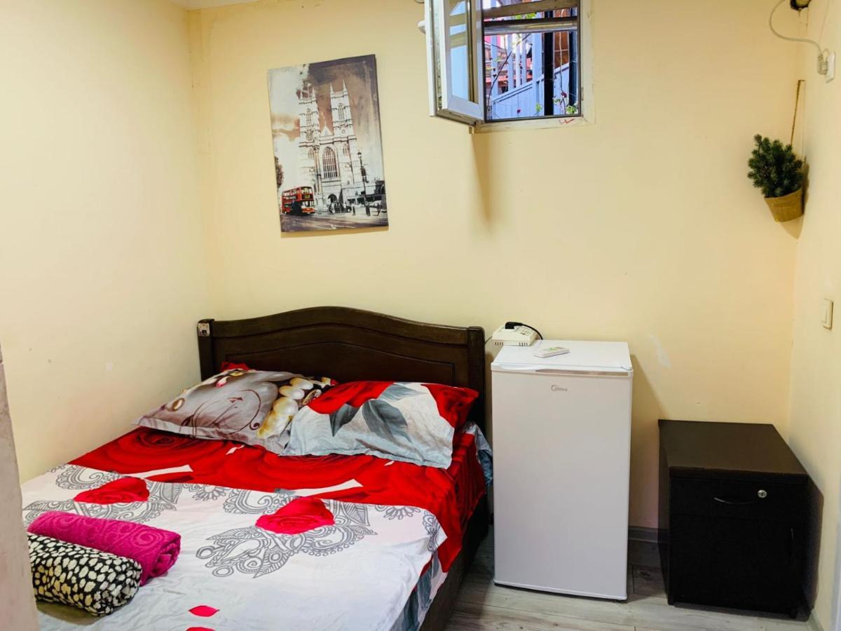 Home Stay Georgia Тбилиси Екстериор снимка